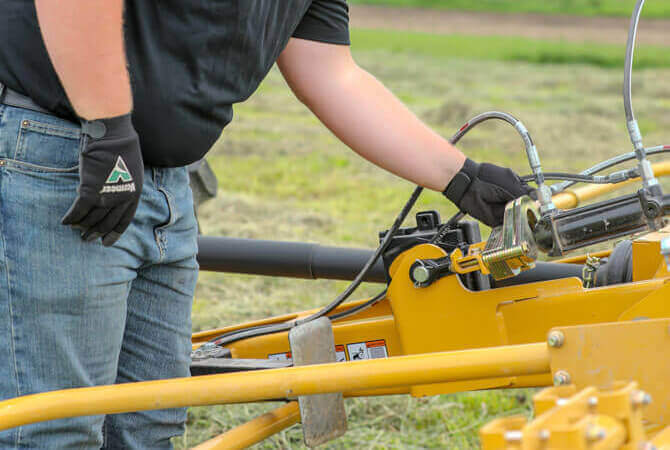 TE1710 Tedder